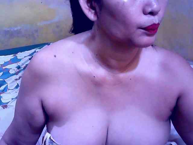 Model: SweetMonlight