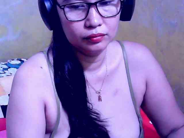 SweetMonlight webcam