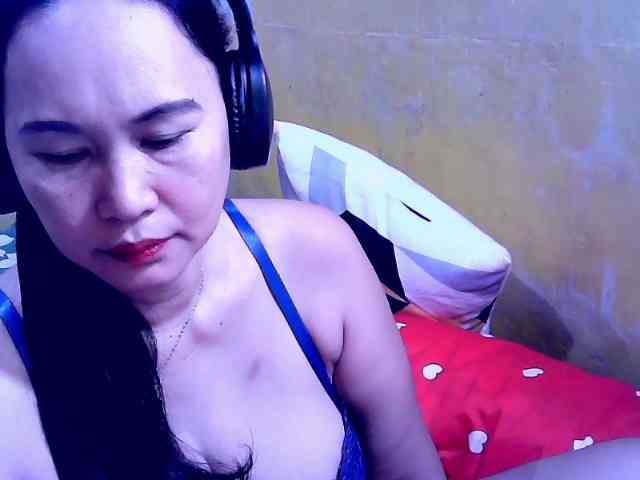 SweetMonlight webcam