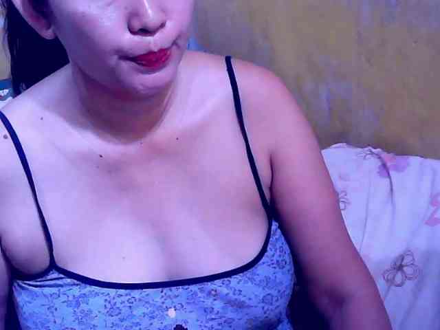 SweetMonlight webcam