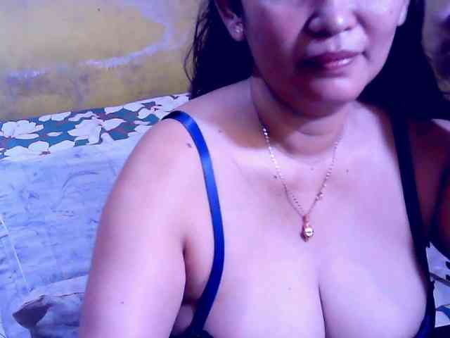 SweetMonlight webcam