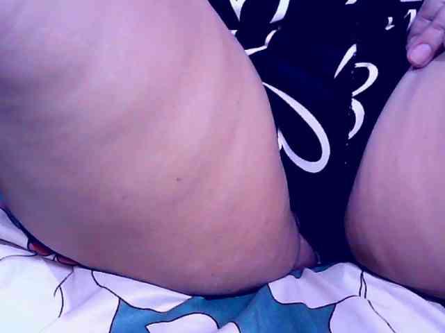 SweetMonlight webcam