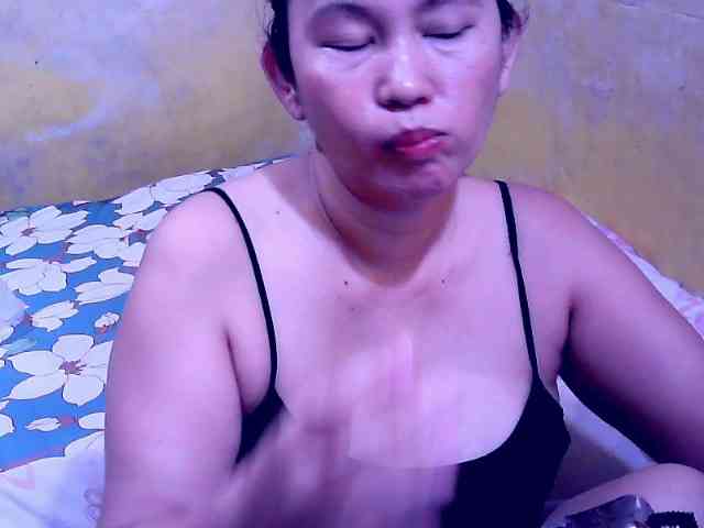 SweetMonlight webcam