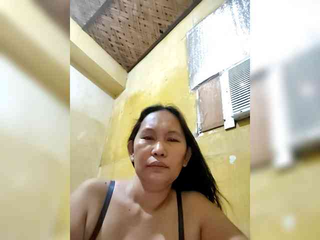 SweetMonlight webcam