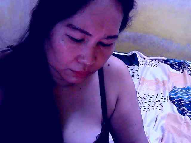 SweetMonlight webcam