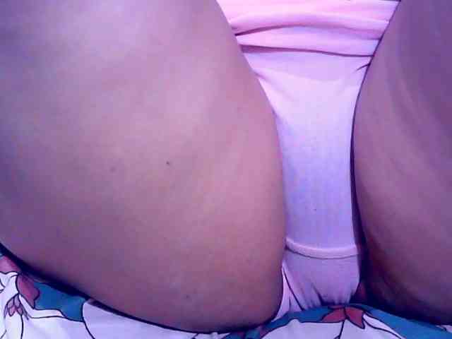 SweetMonlight webcam