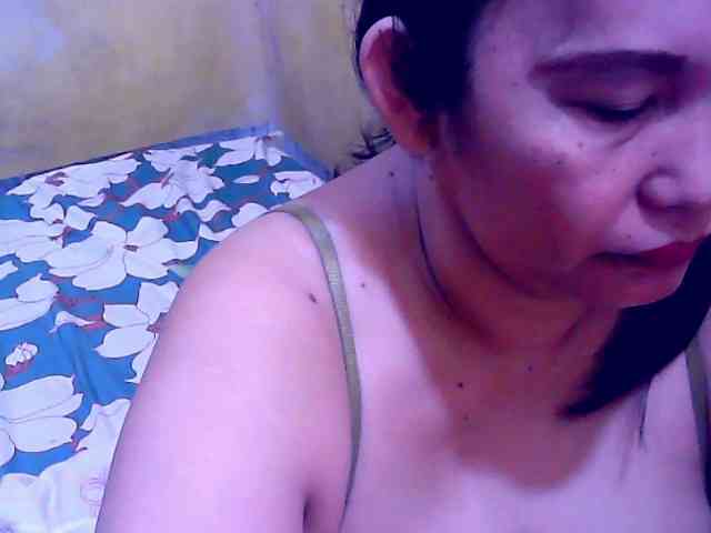SweetMonlight webcam