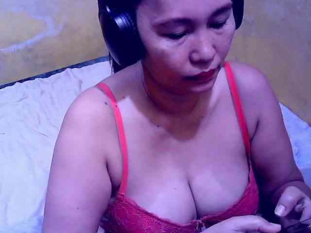SweetMonlight webcam