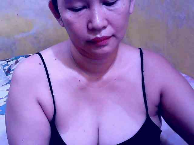 SweetMonlight webcam