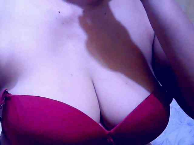 SweetMonlight webcam