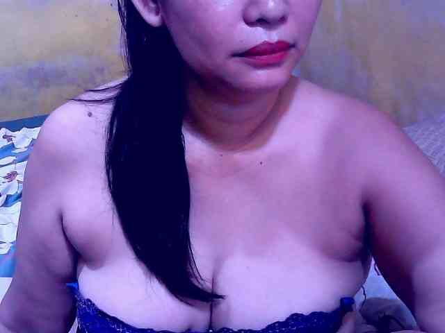 SweetMonlight webcam