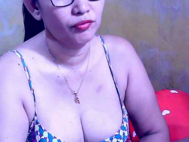 SweetMonlight webcam