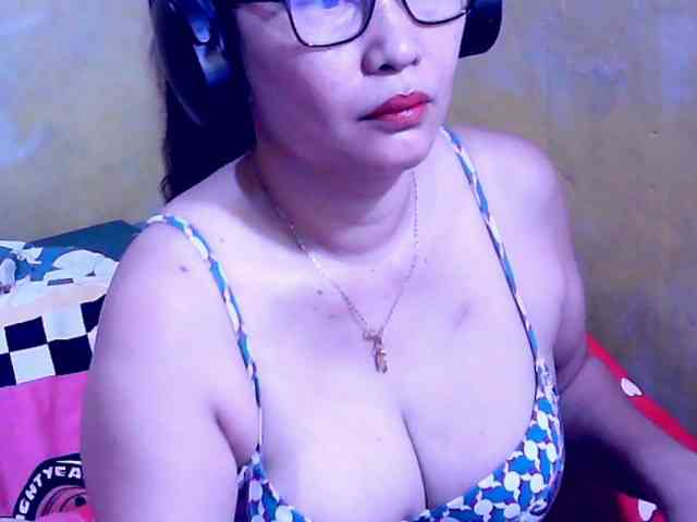 SweetMonlight webcam