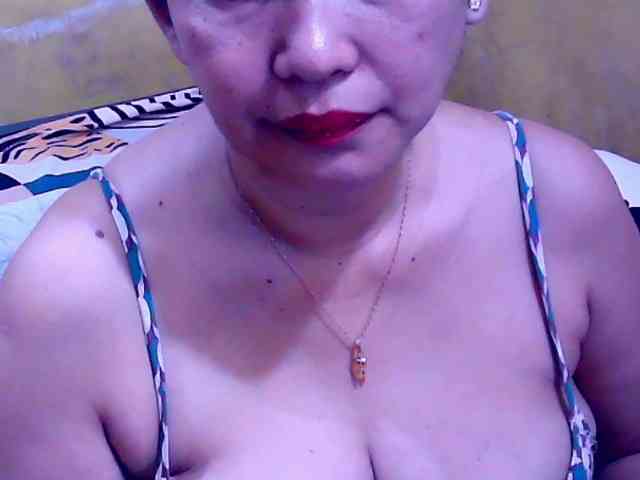 SweetMonlight webcam