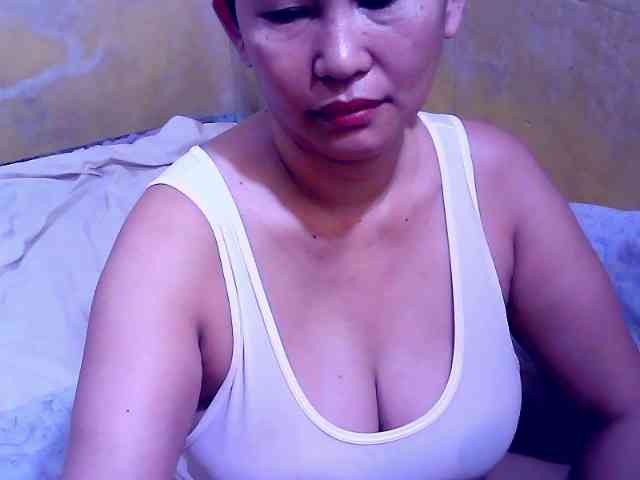 SweetMonlight webcam
