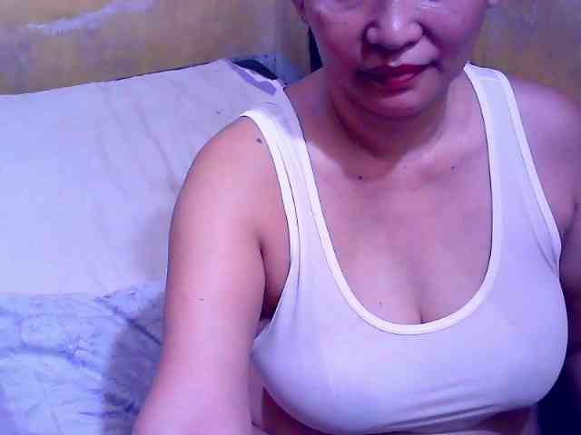 SweetMonlight webcam