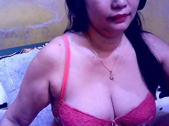 SweetMonlight webcam