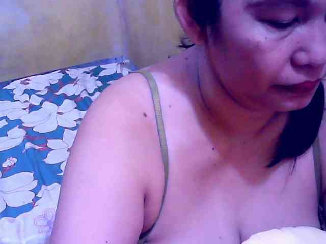 SweetMonlight webcam