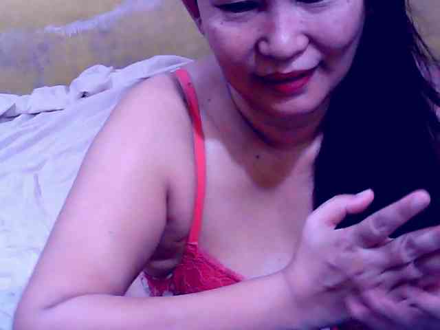 SweetMonlight webcam