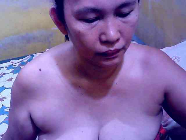 SweetMonlight webcam