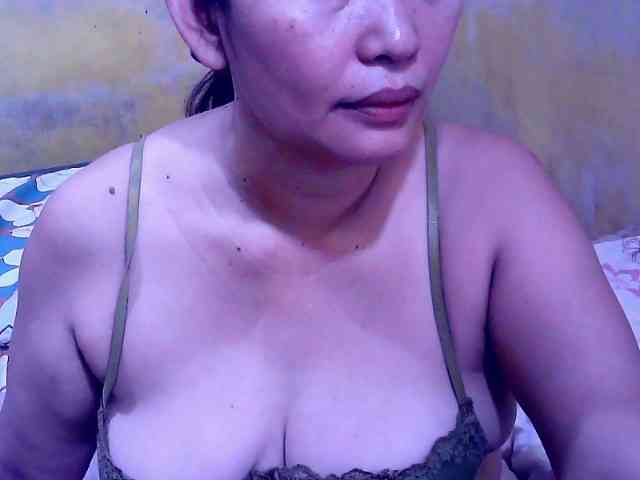 SweetMonlight webcam