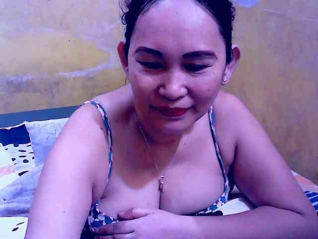 SweetMonlight webcam