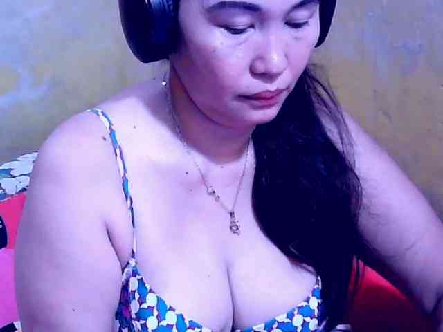 SweetMonlight webcam