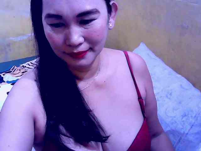 SweetMonlight webcam
