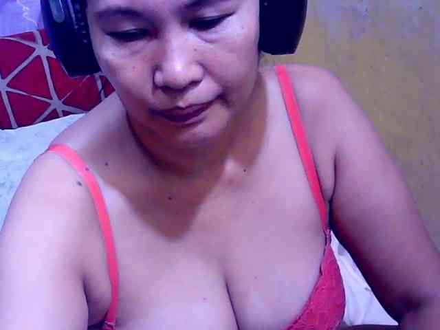 SweetMonlight webcam