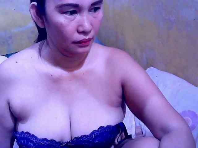 SweetMonlight webcam