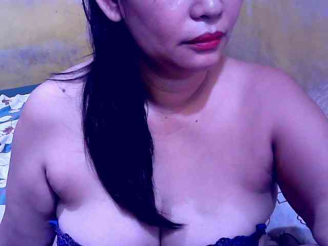 SweetMonlight webcam