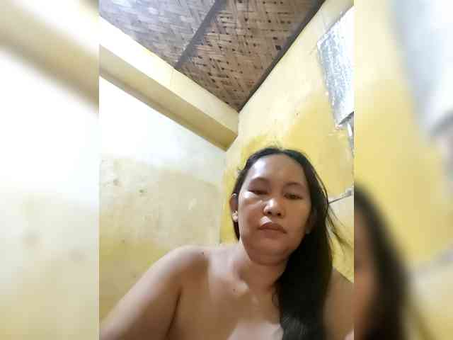 SweetMonlight webcam