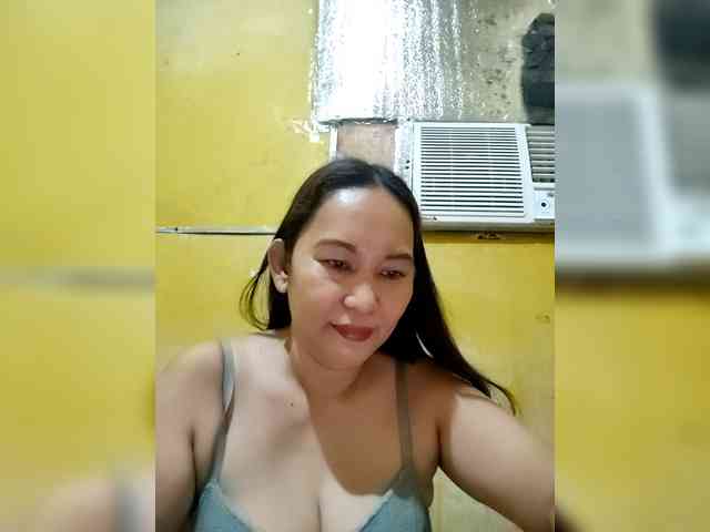 SweetMonlight webcam