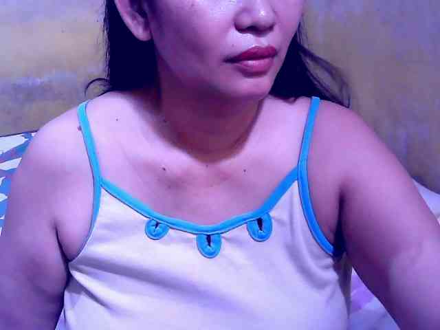 SweetMonlight webcam