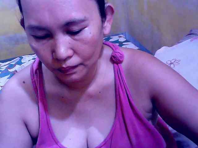 SweetMonlight webcam