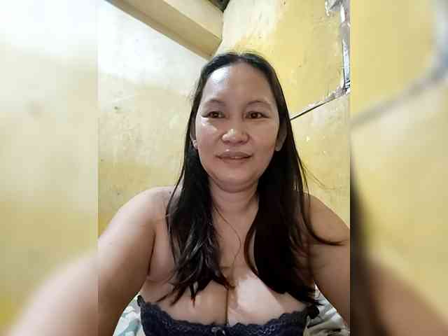 SweetMonlight webcam