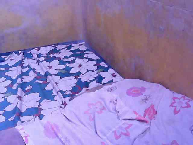SweetMonlight webcam