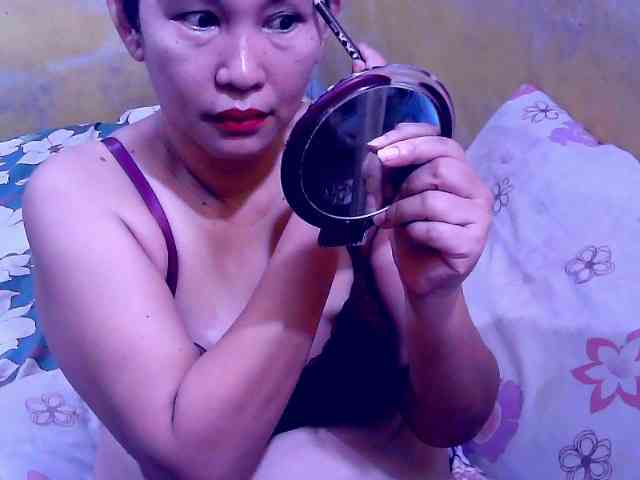 SweetMonlight webcam