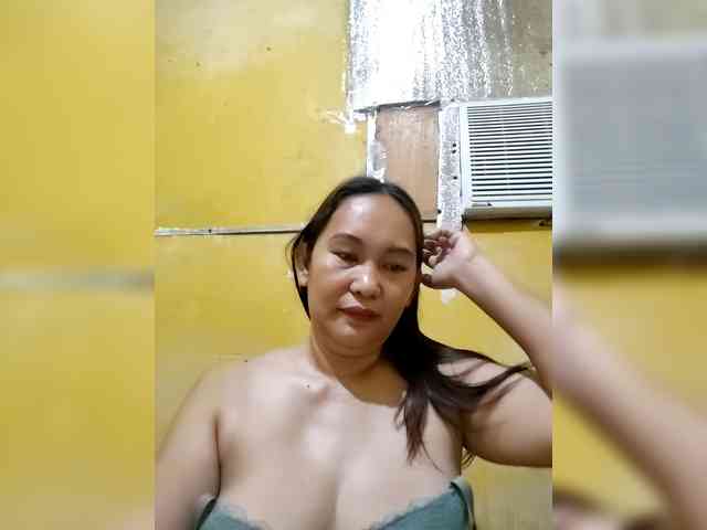 SweetMonlight webcam