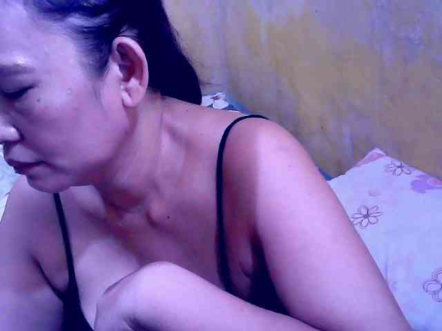 SweetMonlight webcam