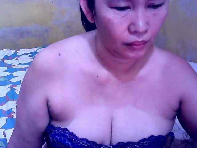 SweetMonlight webcam