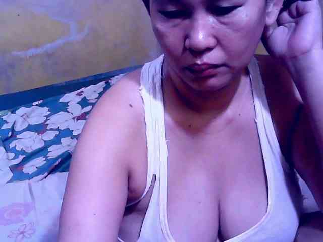 SweetMonlight webcam