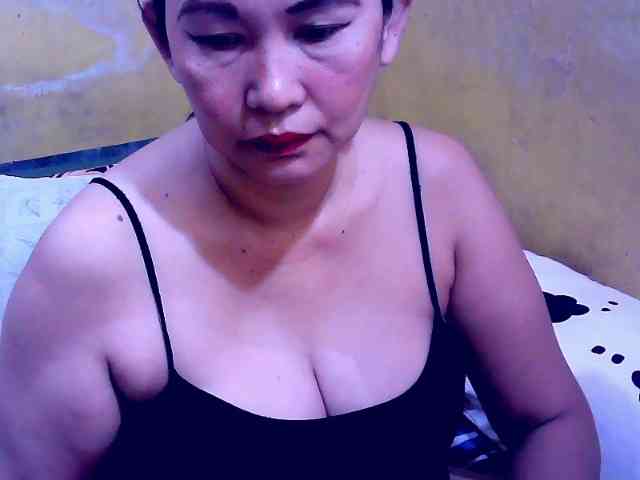 SweetMonlight webcam