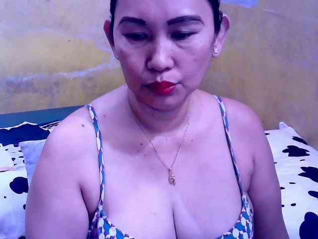 SweetMonlight webcam