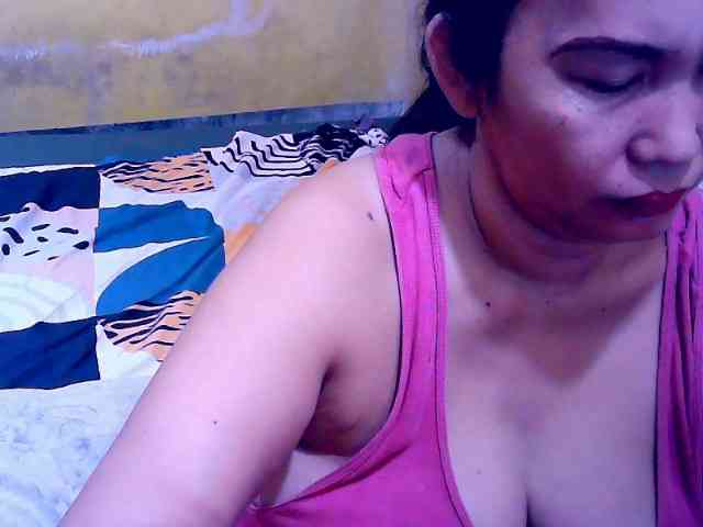 SweetMonlight webcam