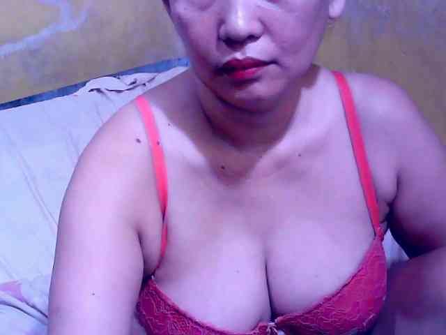 Model: SweetMonlight