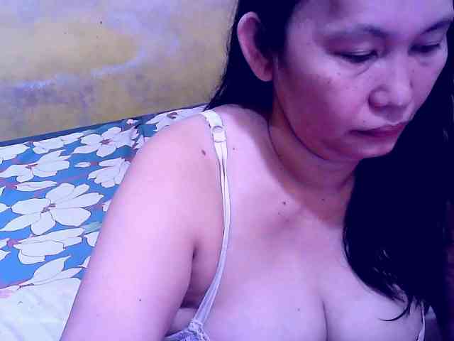 SweetMonlight webcam