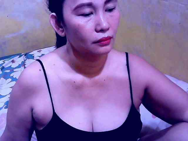 SweetMonlight webcam