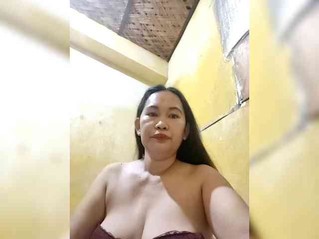 SweetMonlight webcam