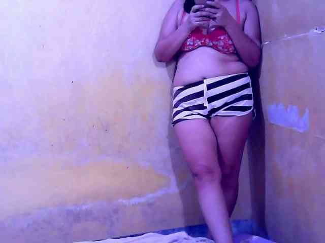Model: SweetMonlight